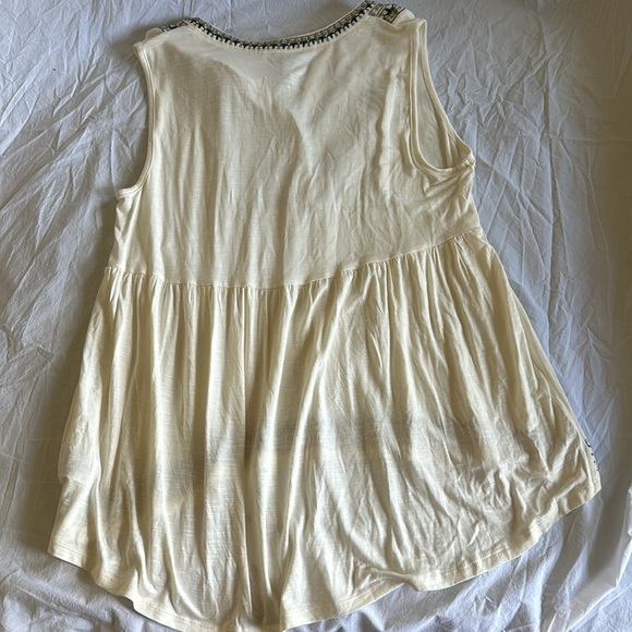 Knox Rose embroidered tunic shirt - Picture 4 of 4